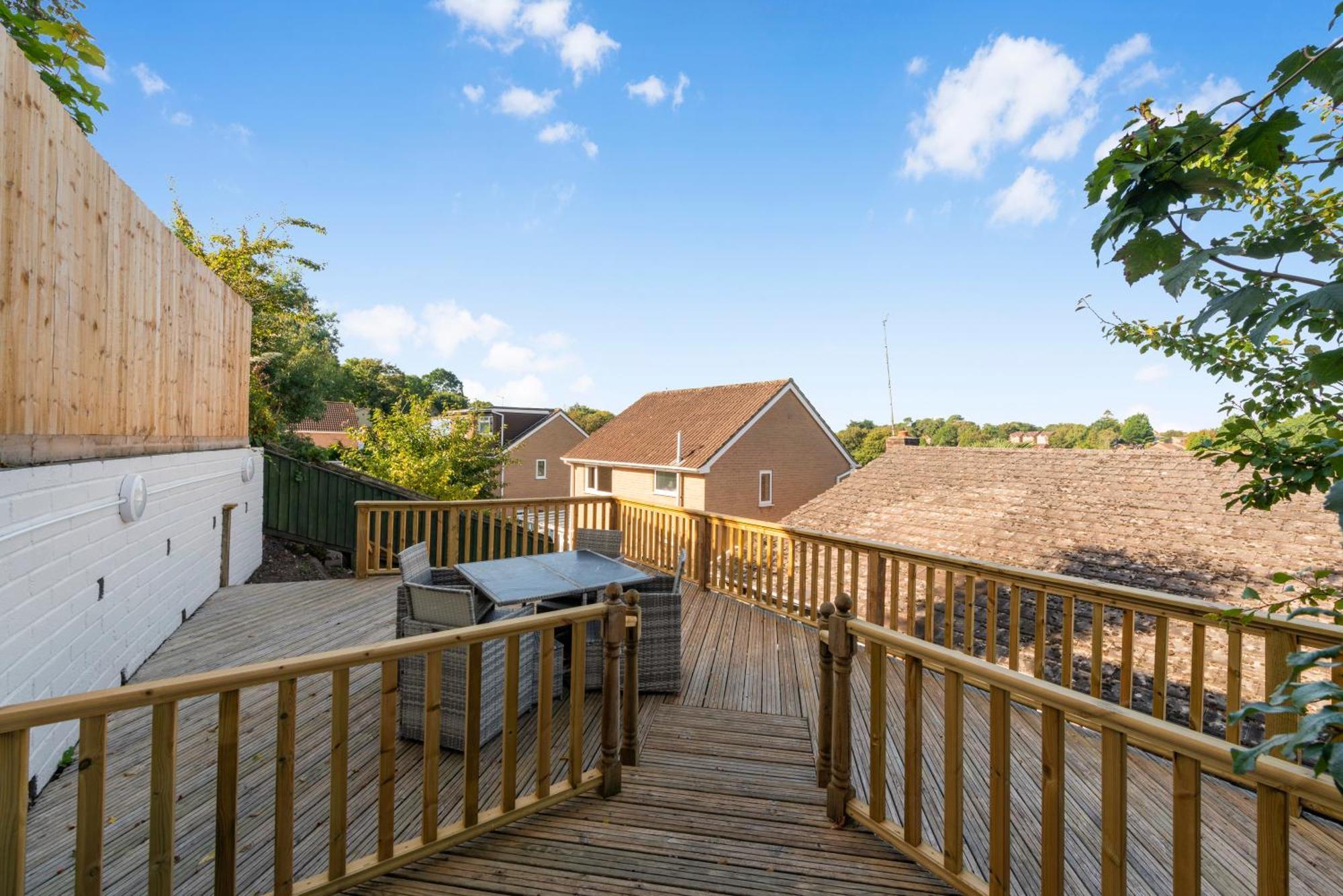 5 Bedroom Detached Beach House Poole Exterior foto